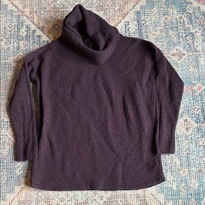 Merino wool plum Sweater
